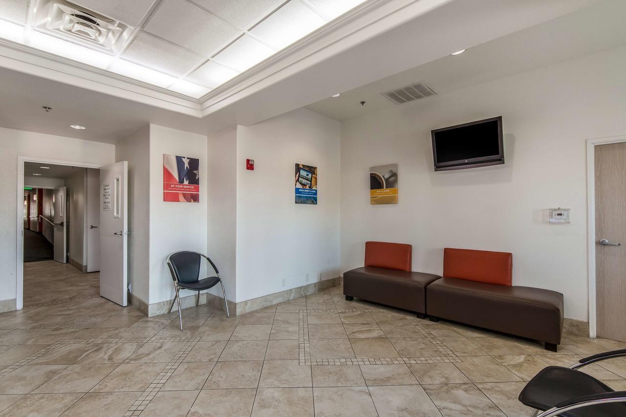 Motel 6-San Antonio, Tx - Downtown - Alamo Dome Экстерьер фото